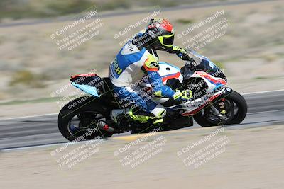 media/Jan-15-2026-Racers Edge (Thu) [[dfebeb70ab]]/2-A Group/Session 3 (Turn 15 Inside Pans)/